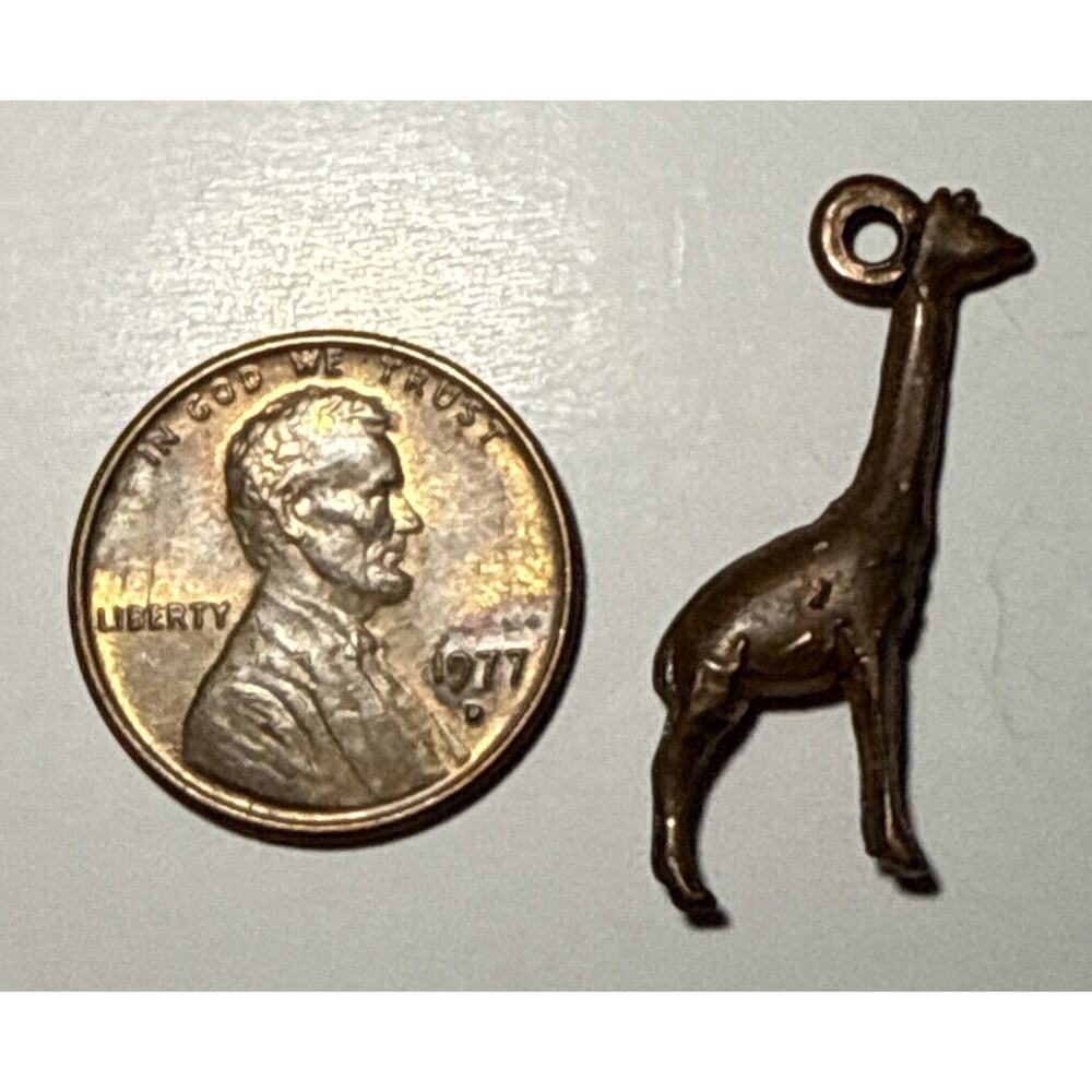 Vintage Metal Copper Tone Giraffe Cracker Jack Charm 1C